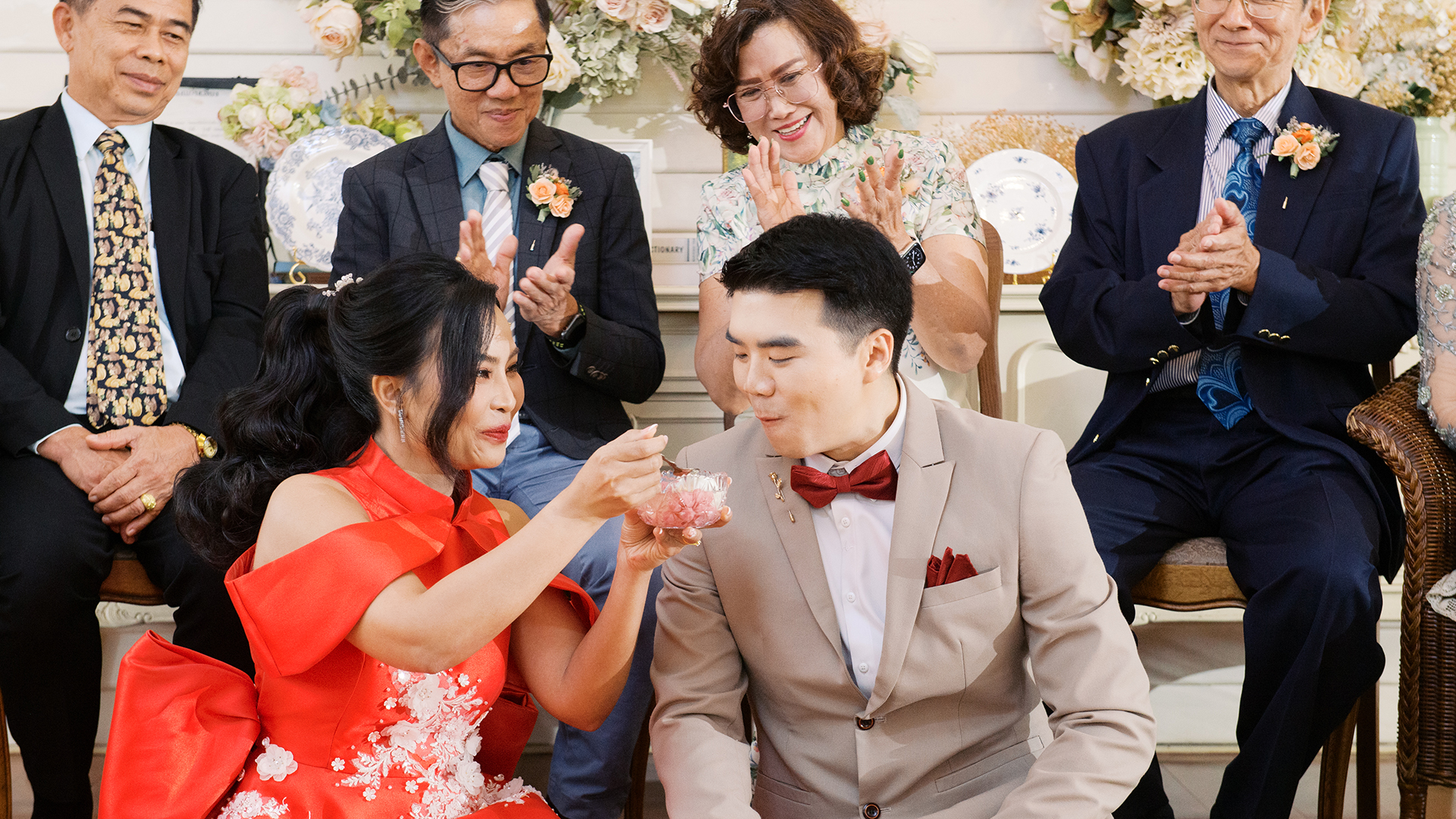 thai wedding photo at Maison de Mamie wedding venue, garden wedding, Thai wedding ceremony, Thailand wedding destination,
Thailand wedding venue, vintage wedding