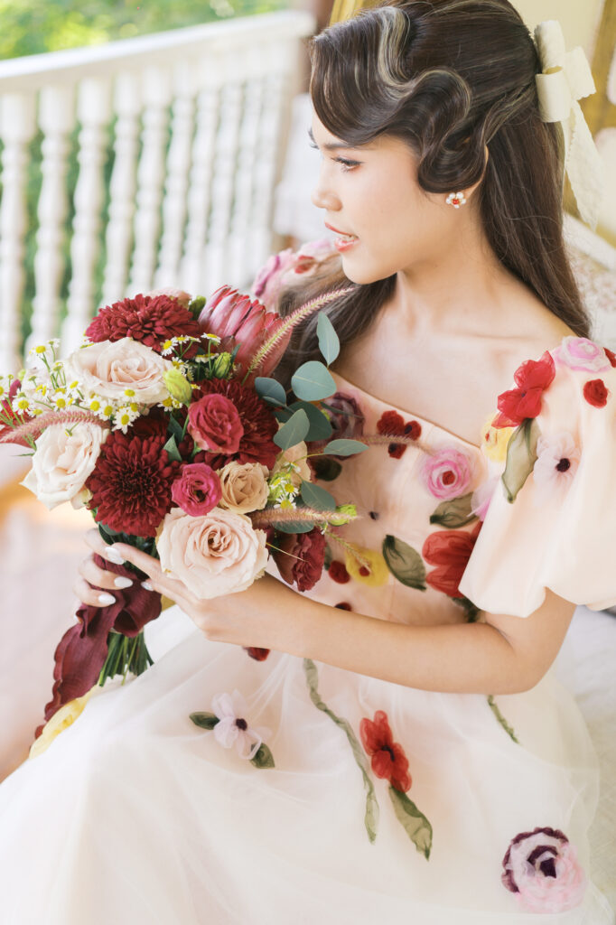 thai wedding photo at Maison de Mamie wedding venue, garden wedding, Thai wedding ceremony, Thailand wedding destination,
Thailand wedding venue, vintage wedding