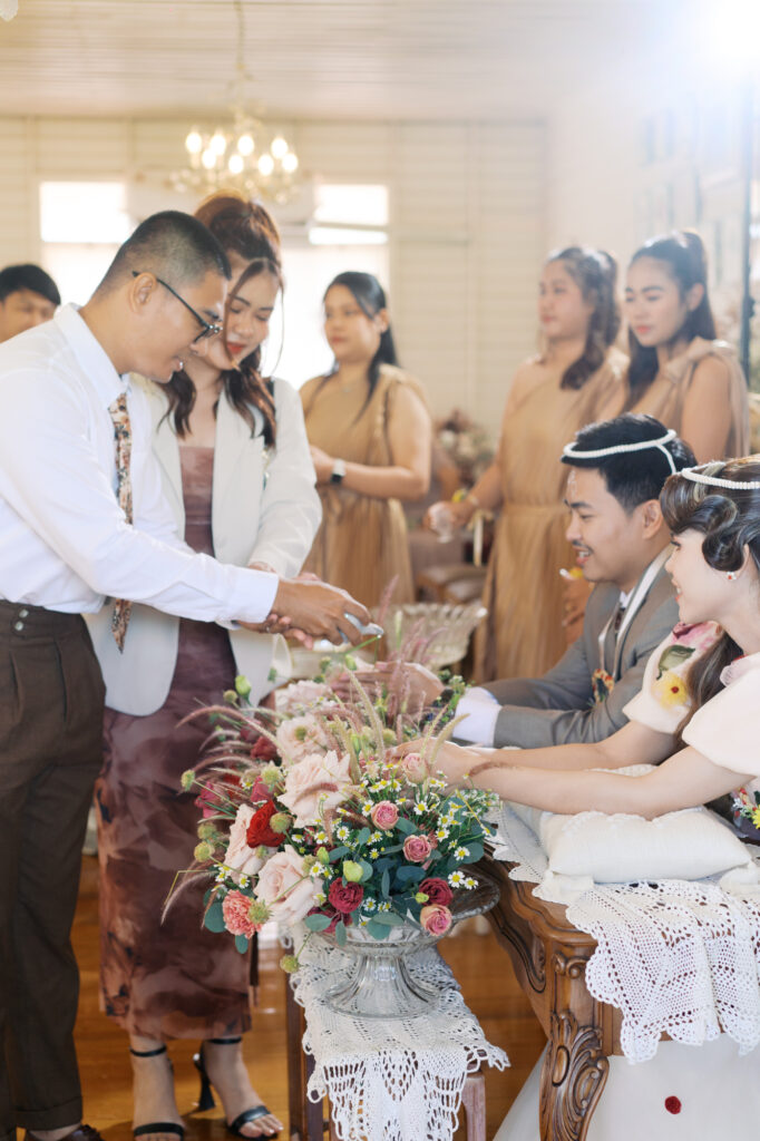 thai wedding photo at Maison de Mamie wedding venue, garden wedding, Thai wedding ceremony, Thailand wedding destination,
Thailand wedding venue, vintage wedding