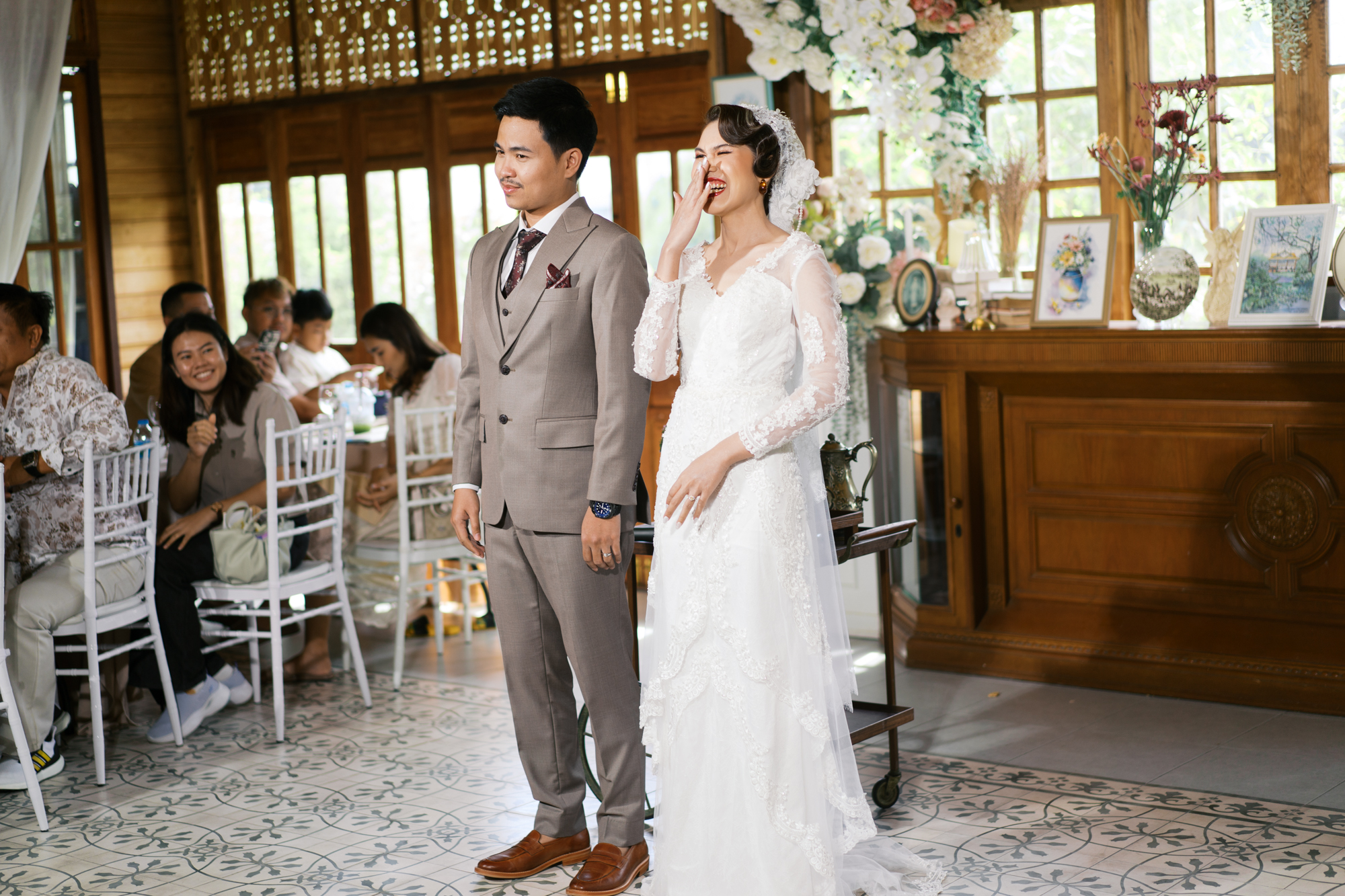 thai wedding photo at Maison de Mamie wedding venue, garden wedding, Thai wedding ceremony, Thailand wedding destination,
Thailand wedding venue, vintage wedding