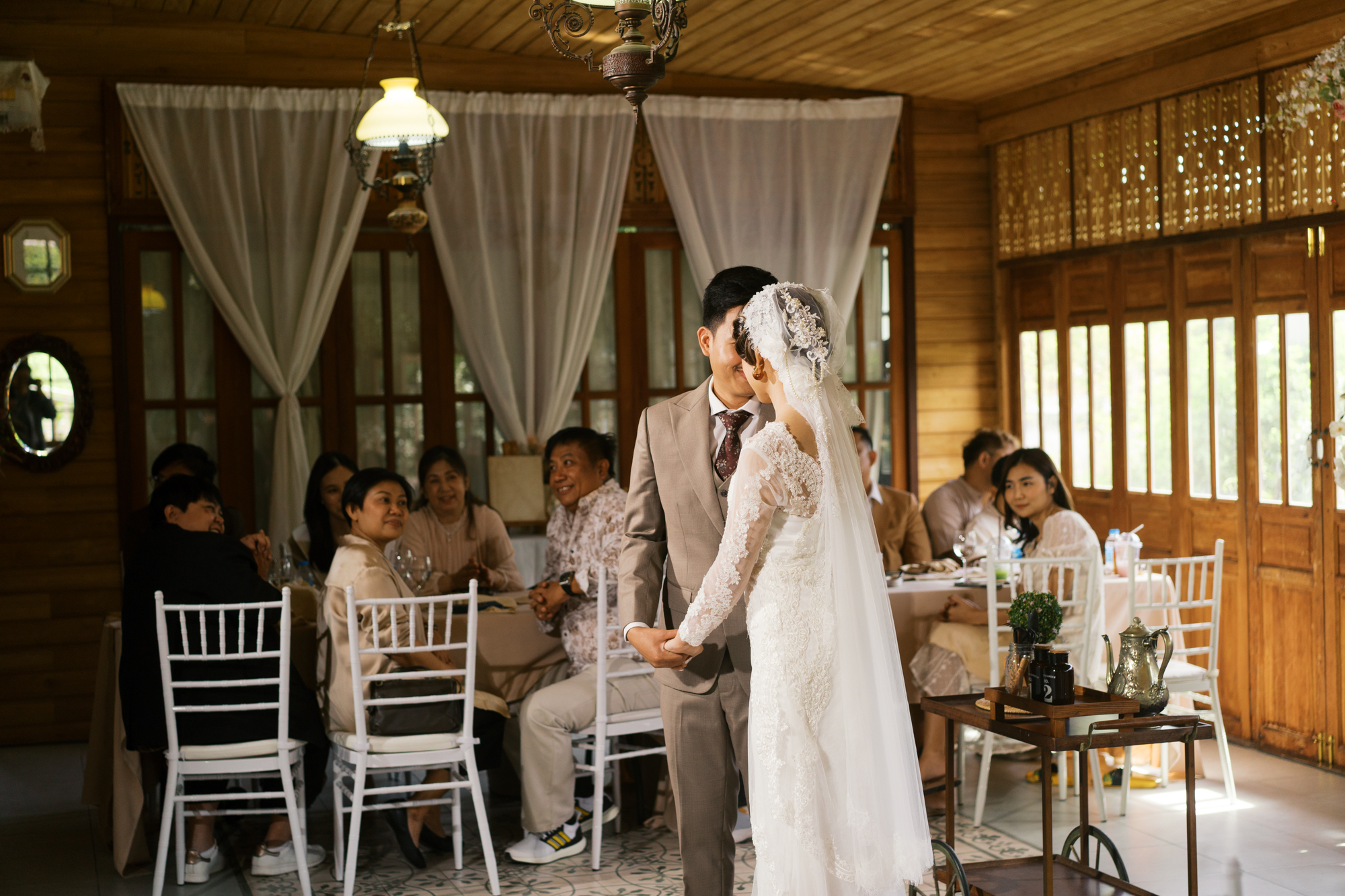 thai wedding photo at Maison de Mamie wedding venue, garden wedding, Thai wedding ceremony, Thailand wedding destination,
Thailand wedding venue, vintage wedding