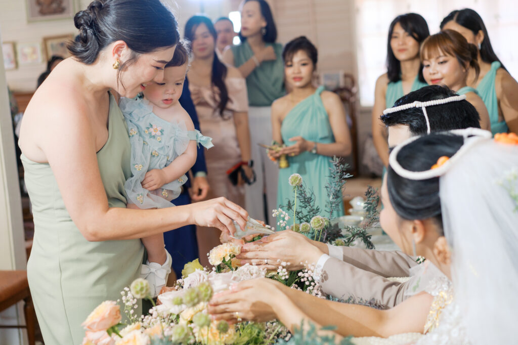 thai wedding photo at Maison de Mamie wedding venue, garden wedding, Thai wedding ceremony, Thailand wedding destination,
Thailand wedding venue, vintage wedding