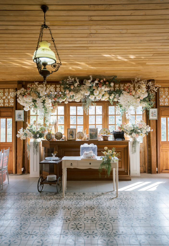thai wedding photo at Maison de Mamie wedding venue, garden wedding, Thai wedding ceremony, Thailand wedding destination,
Thailand wedding venue