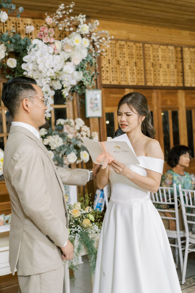 thai wedding photo at Maison de Mamie wedding venue, garden wedding, Thai wedding ceremony, Thailand wedding destination,
Thailand wedding venue