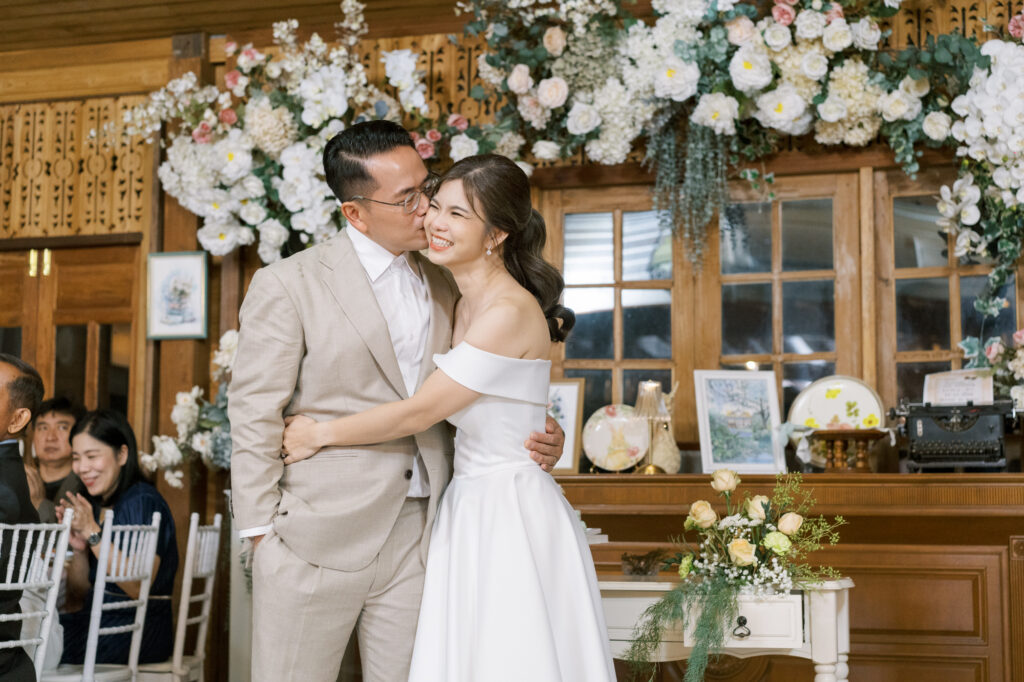 thai wedding photo at Maison de Mamie wedding venue, garden wedding, Thai wedding ceremony, Thailand wedding destination,
Thailand wedding venue