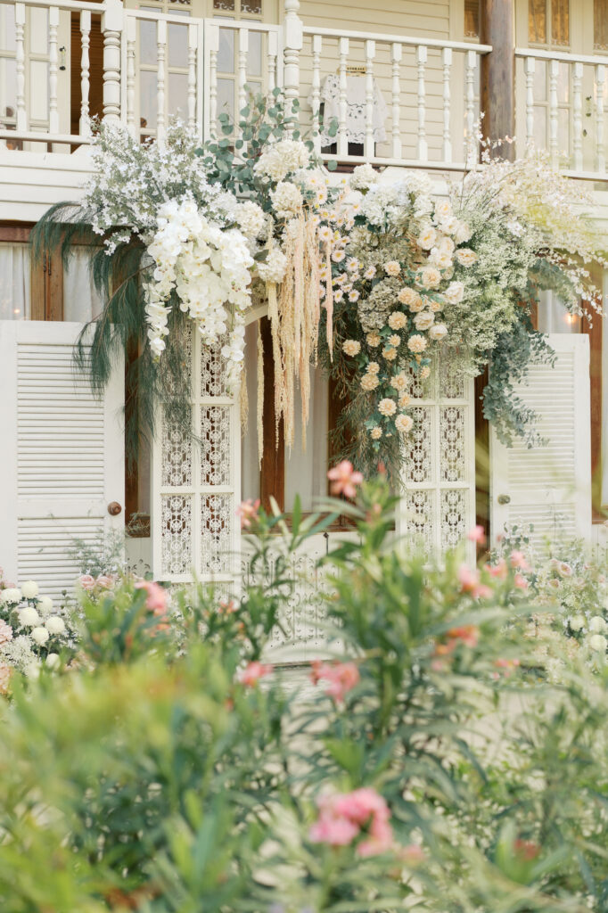 thai wedding photo at Maison de Mamie wedding venue