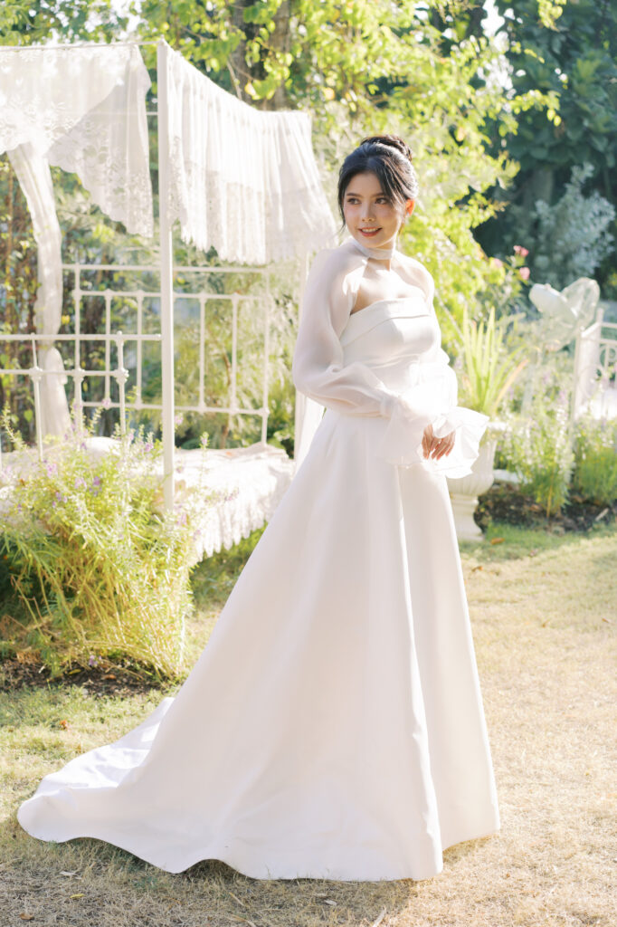 thai wedding photo at Maison de Mamie wedding venue