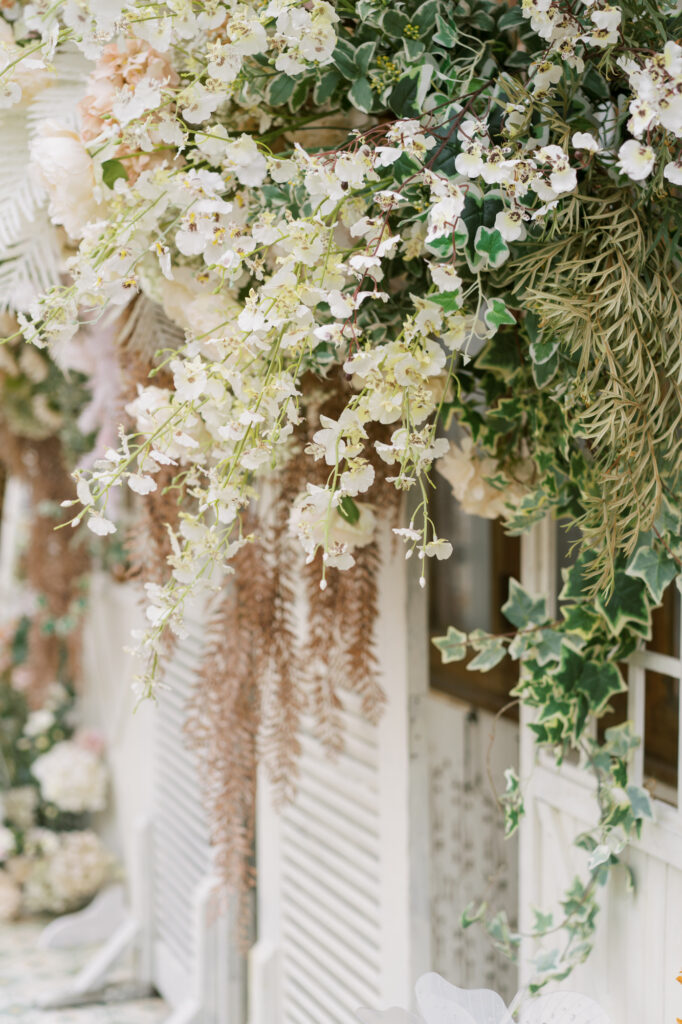 thai wedding photo at Maison de Mamie wedding venue, garden wedding, Thai wedding ceremony, Thailand wedding destination,
Thailand wedding venue