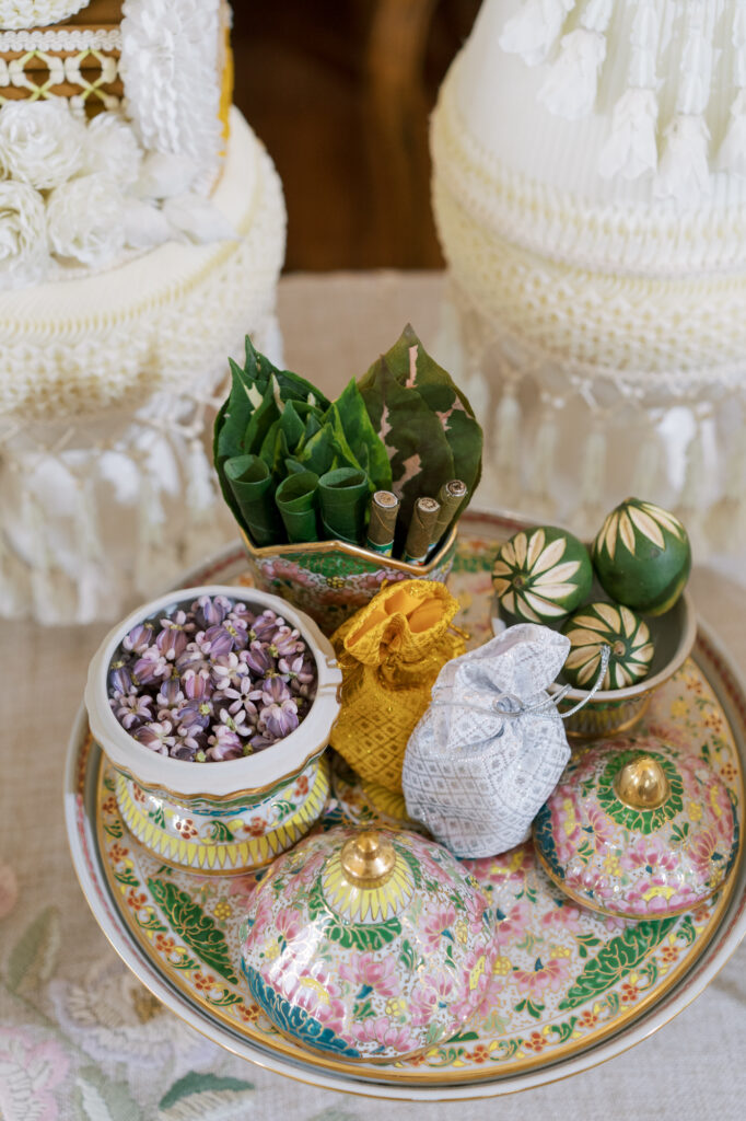 thai wedding photo at Maison de Mamie wedding venue, garden wedding, Thai wedding ceremony, Thailand wedding destination,
Thailand wedding venue