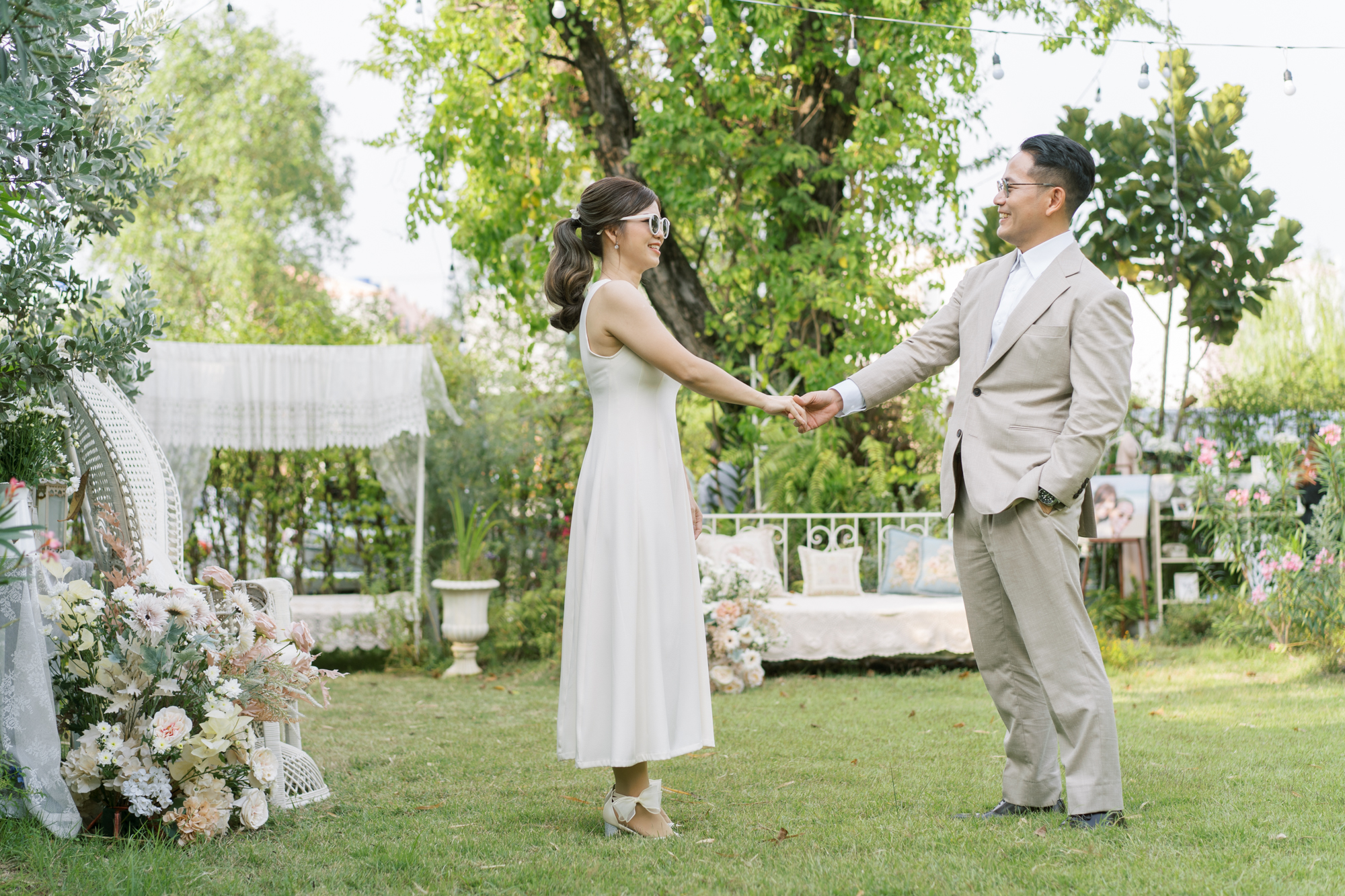 thai wedding photo at Maison de Mamie wedding venue, garden wedding, Thai wedding ceremony, Thailand wedding destination,
Thailand wedding venue