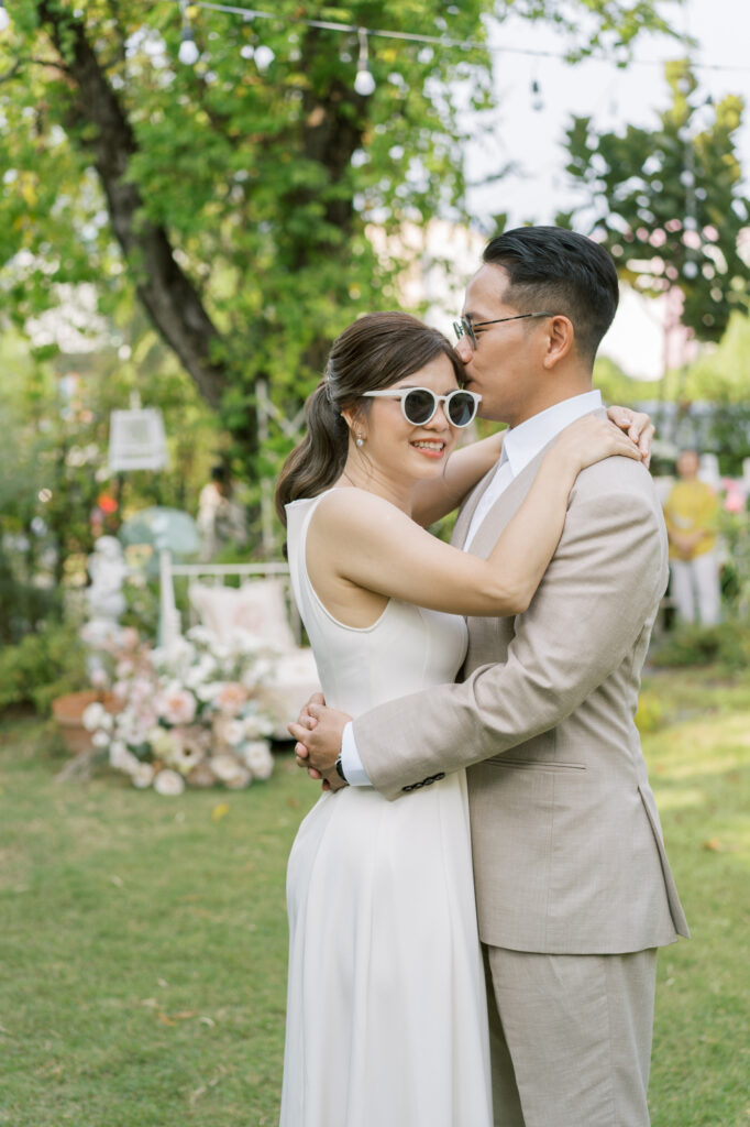 thai wedding photo at Maison de Mamie wedding venue, garden wedding, Thai wedding ceremony, Thailand wedding destination,
Thailand wedding venue