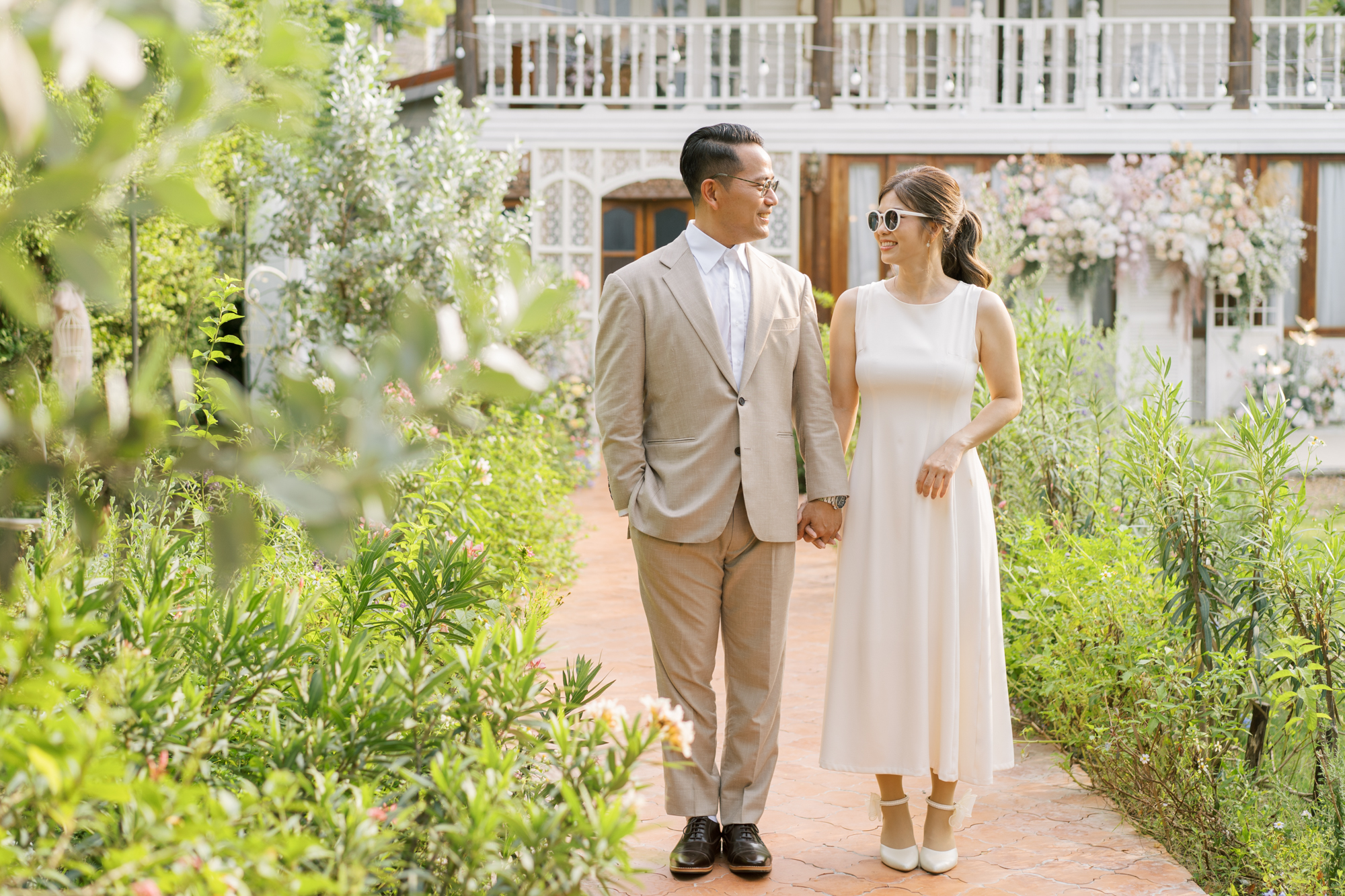thai wedding photo at Maison de Mamie wedding venue, garden wedding, Thai wedding ceremony, Thailand wedding destination,
Thailand wedding venue