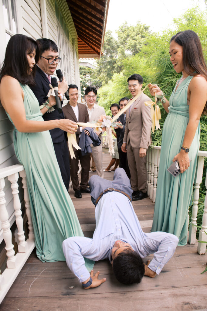 thai wedding photo at Maison de Mamie wedding venue, garden wedding, Thai wedding ceremony, Thailand wedding destination,
Thailand wedding venue, vintage wedding