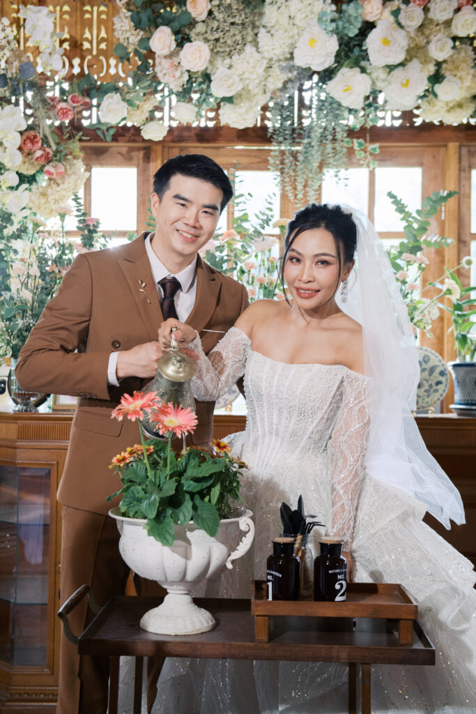 thai wedding photo at Maison de Mamie wedding venue, garden wedding, Thai wedding ceremony, Thailand wedding destination,
Thailand wedding venue, vintage wedding