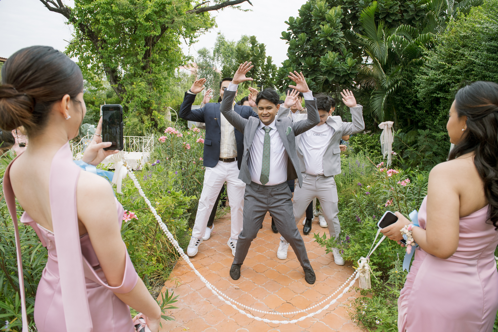 thai wedding photo at Maison de Mamie wedding venue
