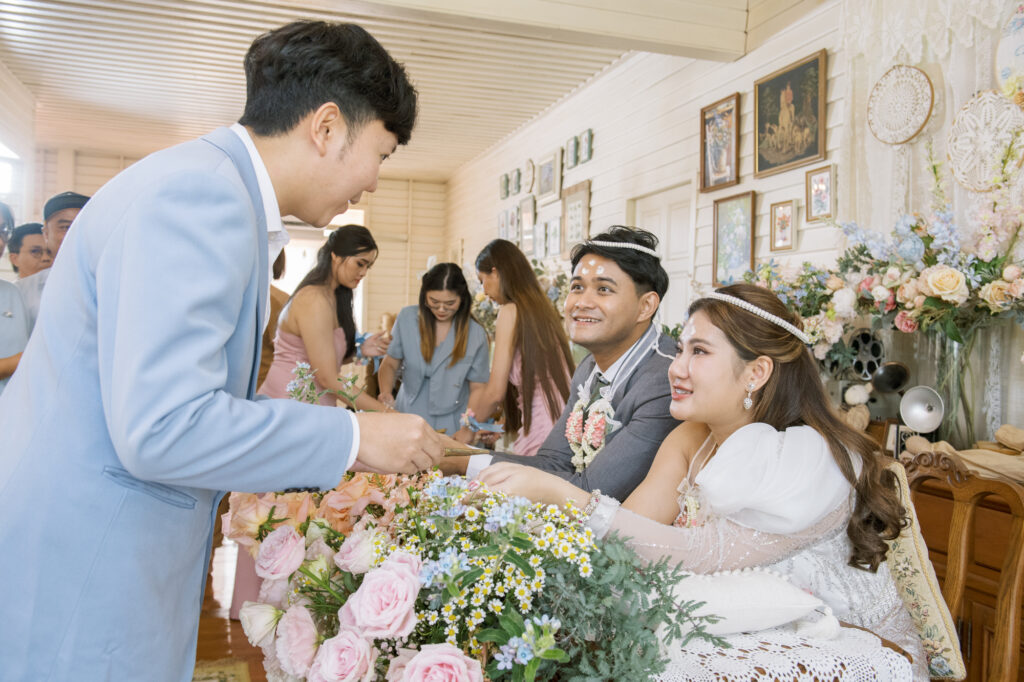 thai wedding photo at Maison de Mamie wedding venue