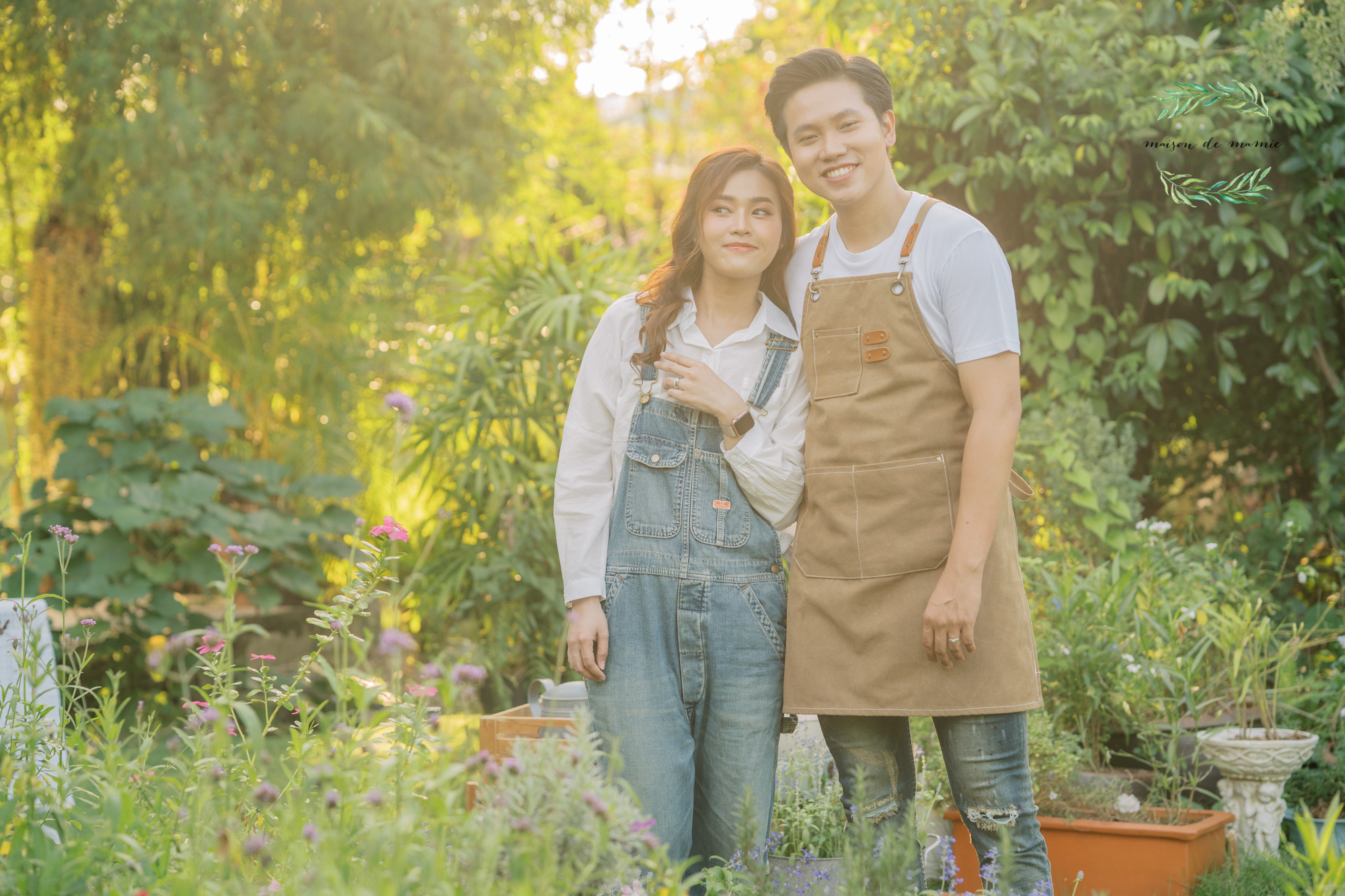 pre wedding photography, vintage wedding photo, garden wedding, maison de mamie wedding venue, wedding photography