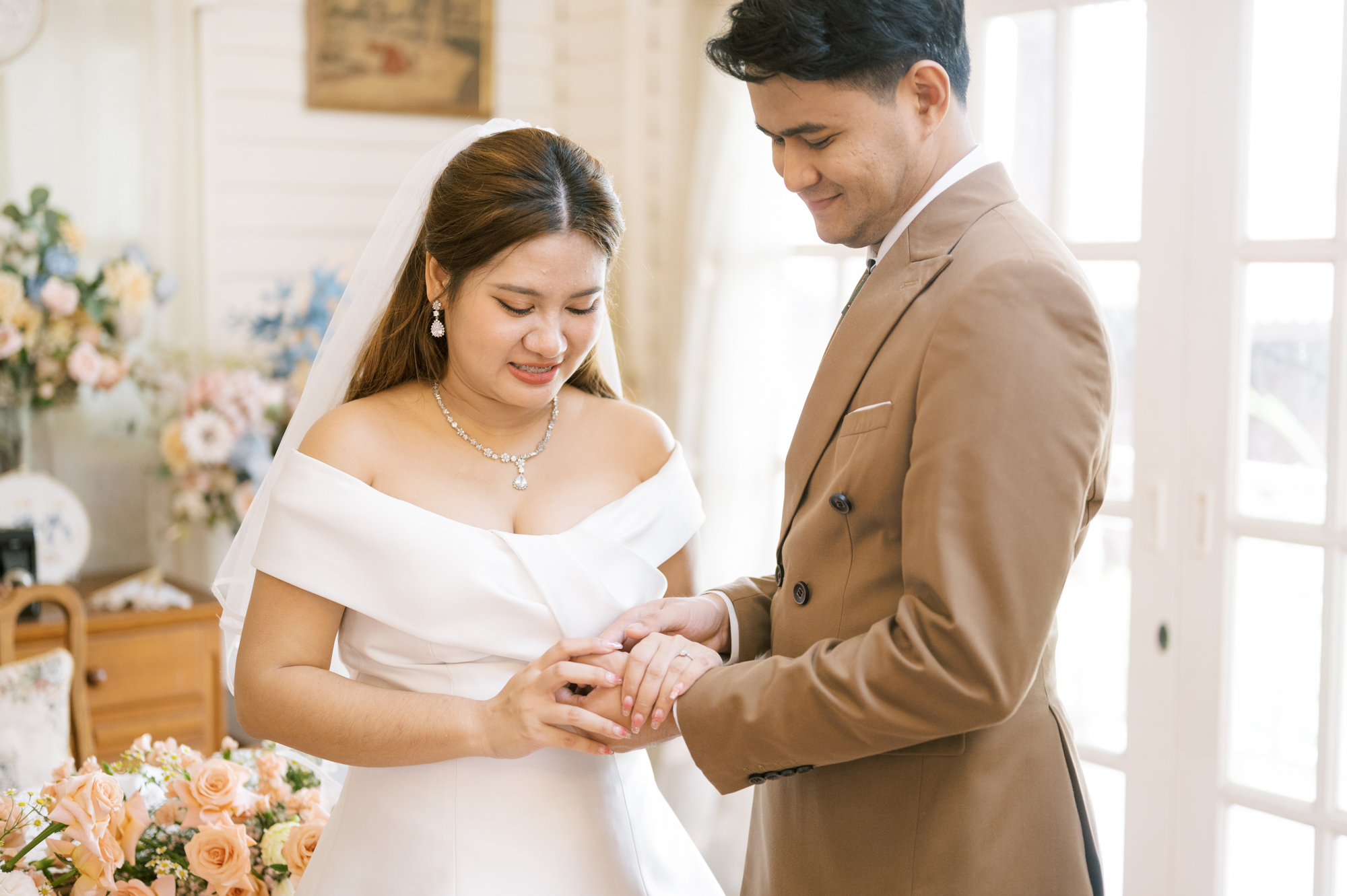thai wedding photo at Maison de Mamie wedding venue