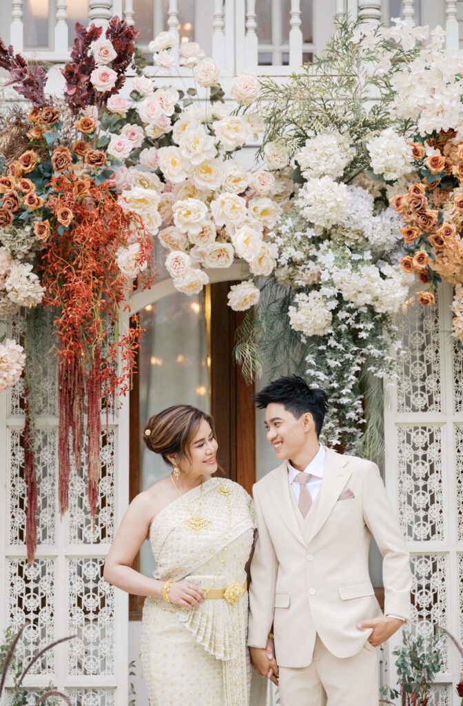thai wedding photo at Maison de Mamie wedding venue, garden wedding, Thai wedding ceremony, Thailand wedding destination,
Thailand wedding venue, vintage wedding