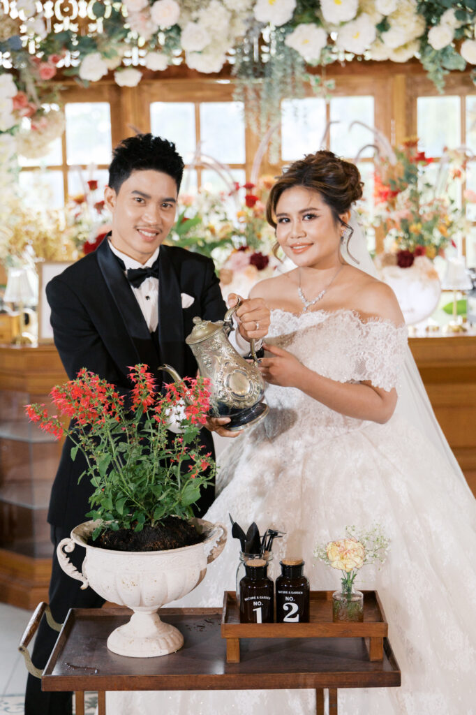 thai wedding photo at Maison de Mamie wedding venue, garden wedding, Thai wedding ceremony, Thailand wedding destination,
Thailand wedding venue, vintage wedding