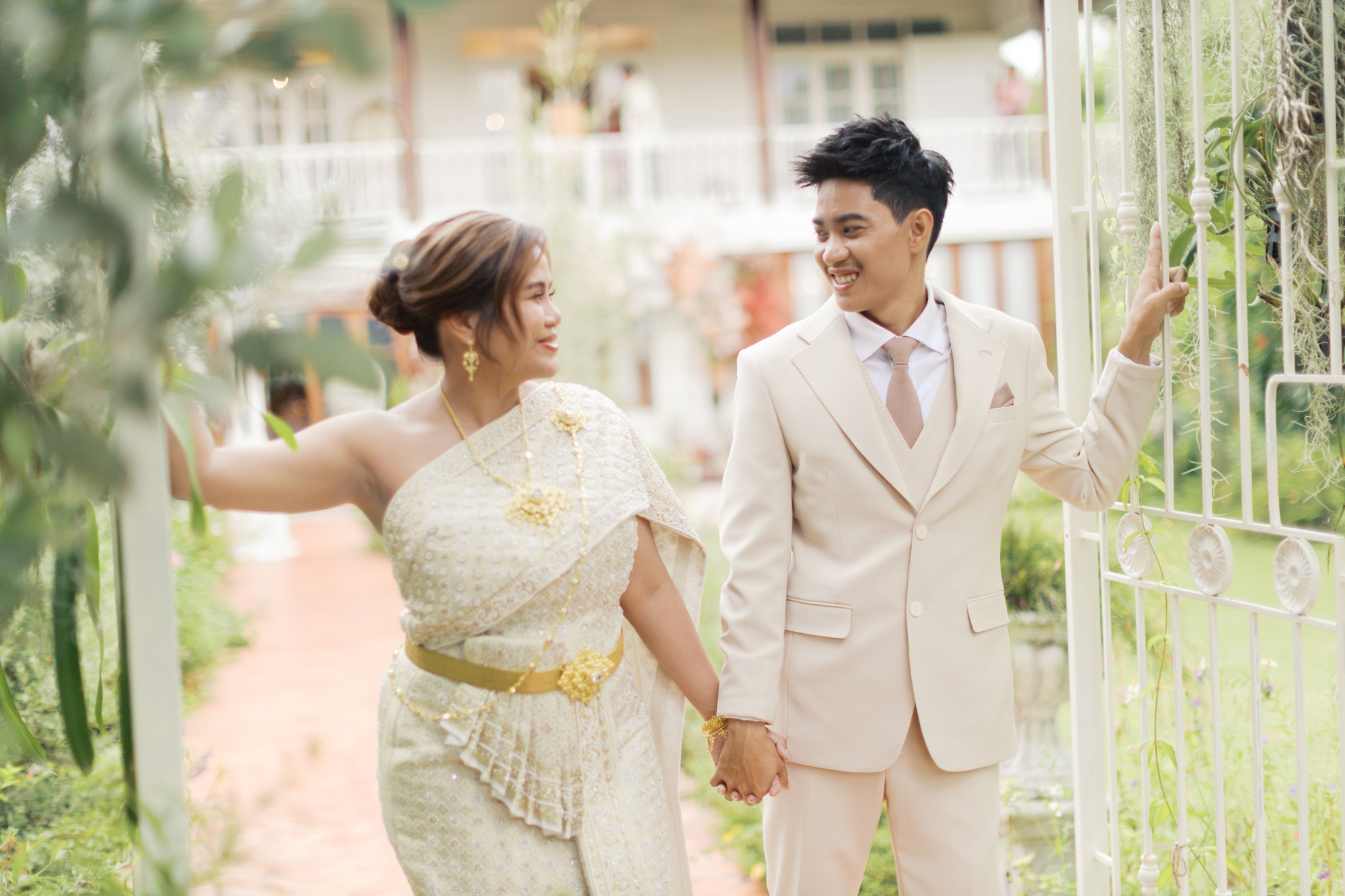 thai wedding photo at Maison de Mamie wedding venue, garden wedding, Thai wedding ceremony, Thailand wedding destination,
Thailand wedding venue, vintage wedding