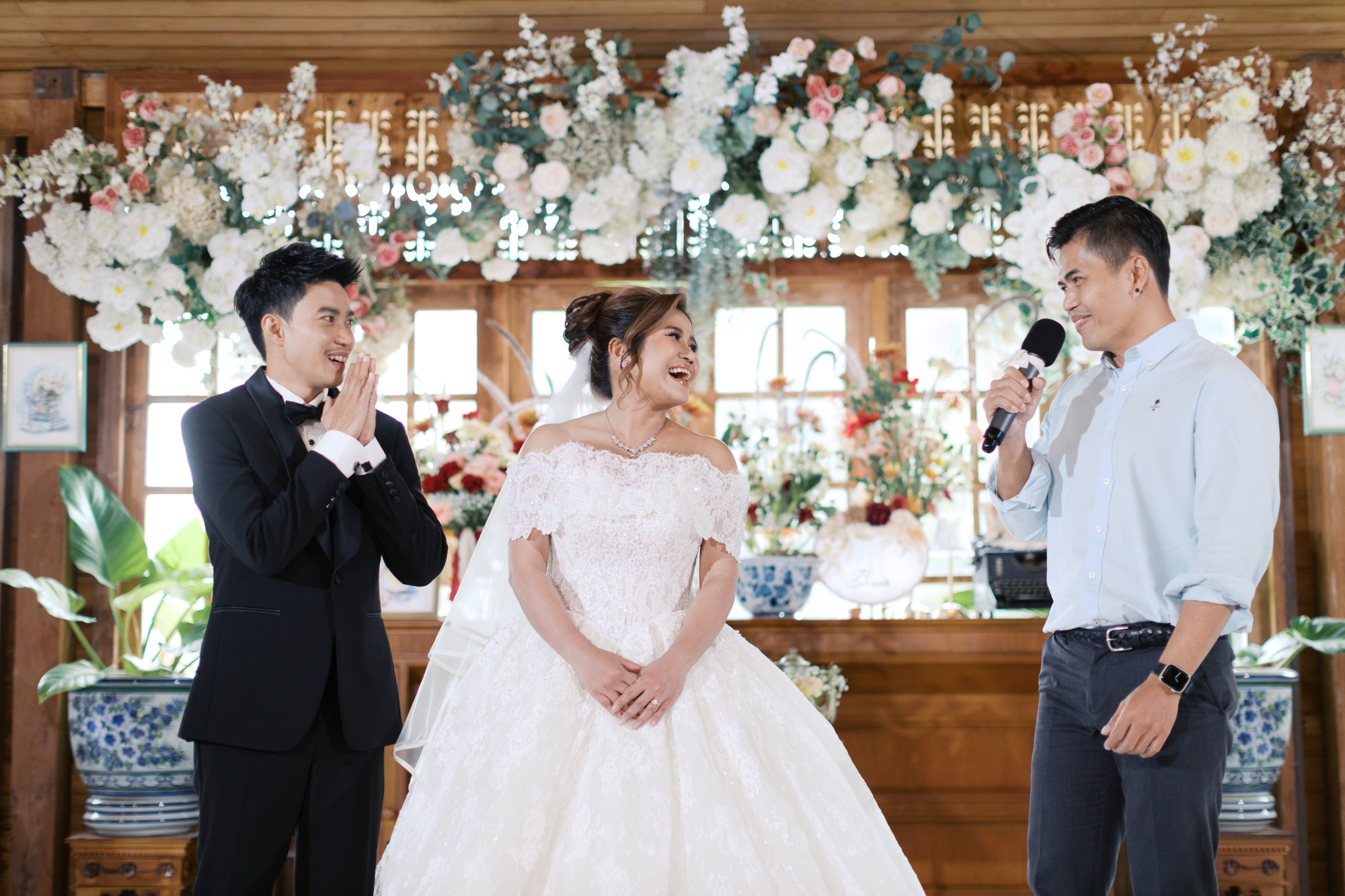 thai wedding photo at Maison de Mamie wedding venue, garden wedding, Thai wedding ceremony, Thailand wedding destination,
Thailand wedding venue, vintage wedding
