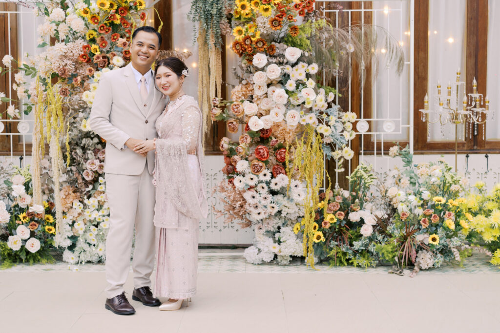 thai wedding photo at Maison de Mamie wedding venue, garden wedding, Thai wedding ceremony, Thailand wedding destination,
Thailand wedding venue, vintage wedding, thai-chinese wedding, wedding inter