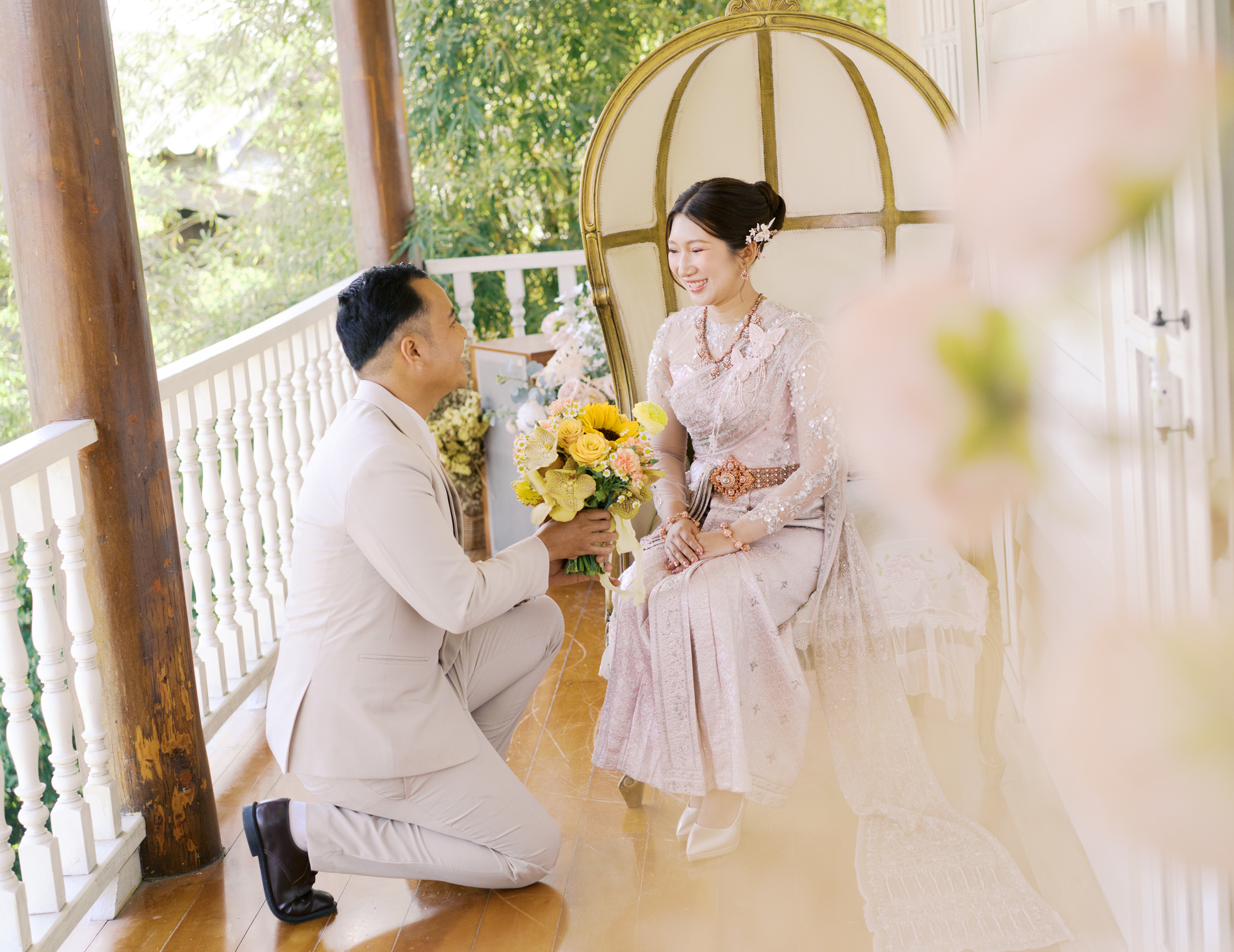 thai wedding photo at Maison de Mamie wedding venue, garden wedding, Thai wedding ceremony, Thailand wedding destination,
Thailand wedding venue, vintage wedding, thai-chinese wedding, wedding inter