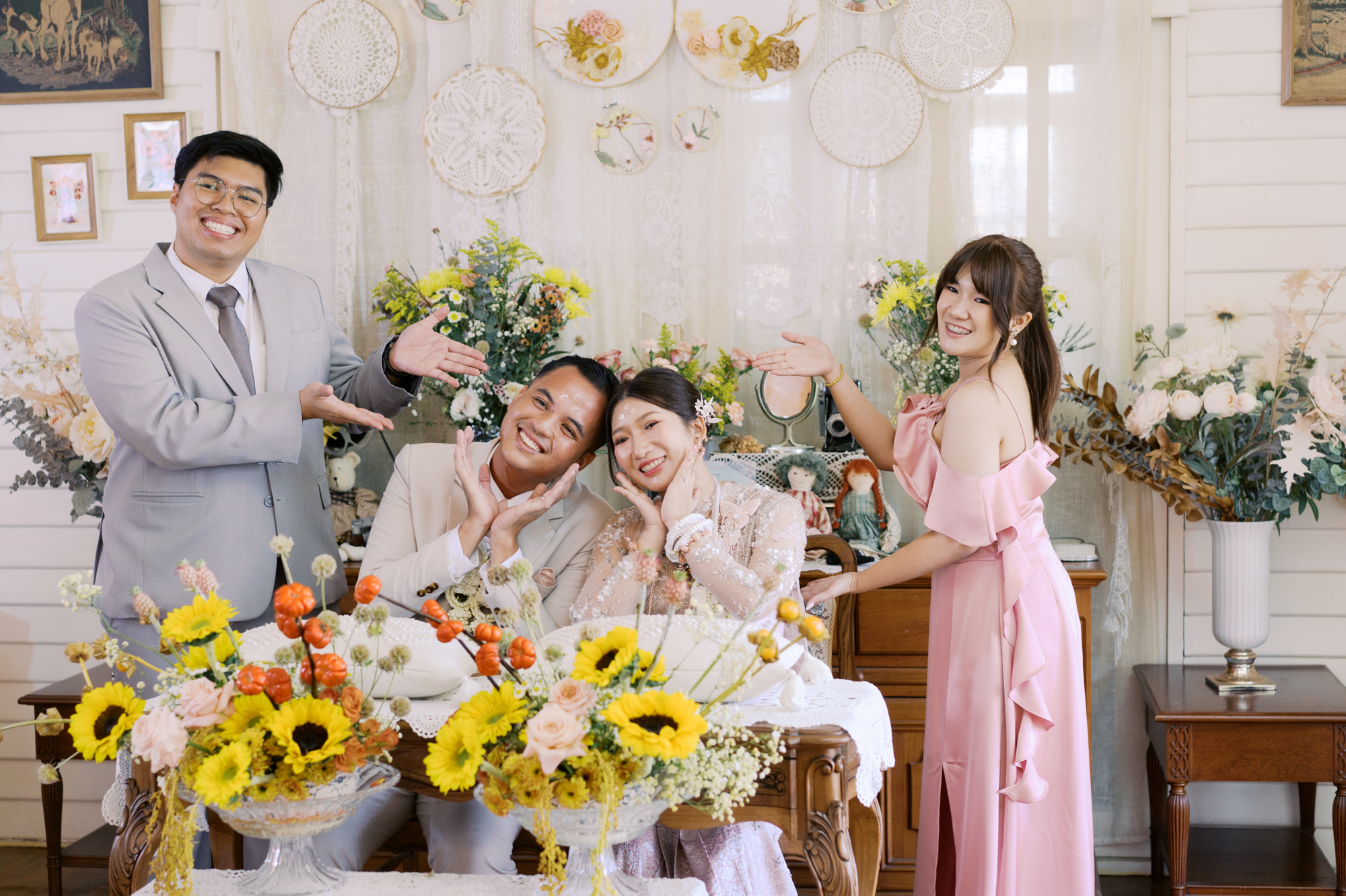 thai wedding photo at Maison de Mamie wedding venue, garden wedding, Thai wedding ceremony, Thailand wedding destination,
Thailand wedding venue, vintage wedding, thai-chinese wedding, wedding inter