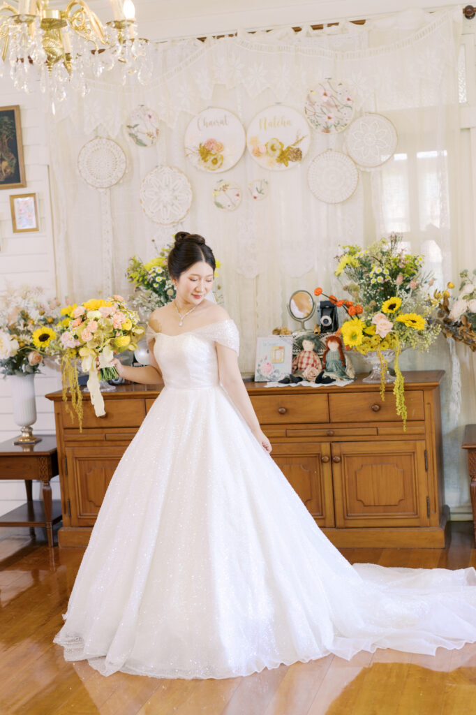thai wedding photo at Maison de Mamie wedding venue, garden wedding, Thai wedding ceremony, Thailand wedding destination,
Thailand wedding venue, vintage wedding, thai-chinese wedding, wedding inter