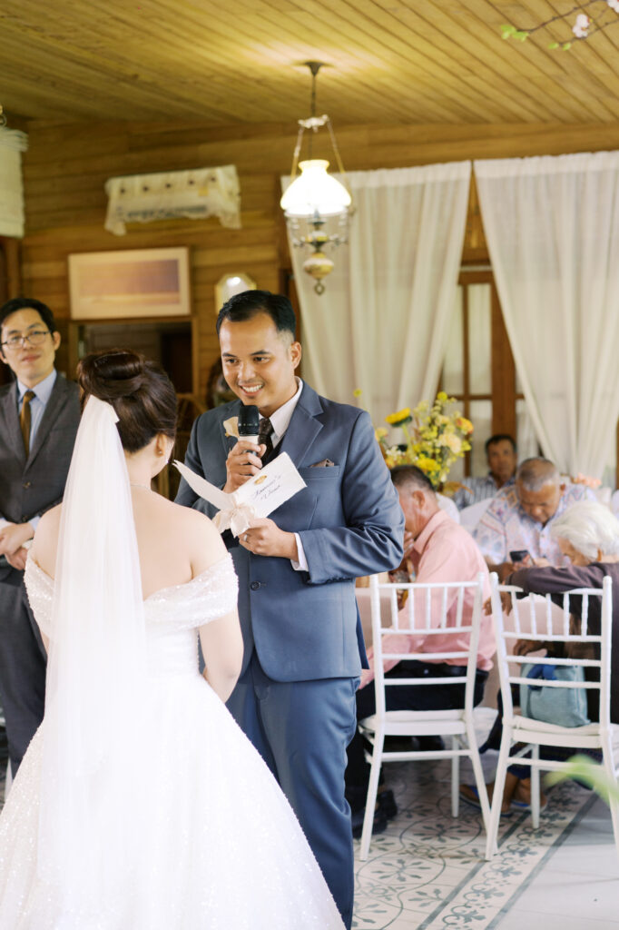 thai wedding photo at Maison de Mamie wedding venue, garden wedding, Thai wedding ceremony, Thailand wedding destination,
Thailand wedding venue, vintage wedding, thai-chinese wedding, wedding inter
