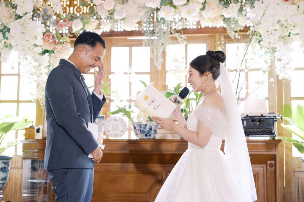 thai wedding photo at Maison de Mamie wedding venue, garden wedding, Thai wedding ceremony, Thailand wedding destination,
Thailand wedding venue, vintage wedding, thai-chinese wedding, wedding inter