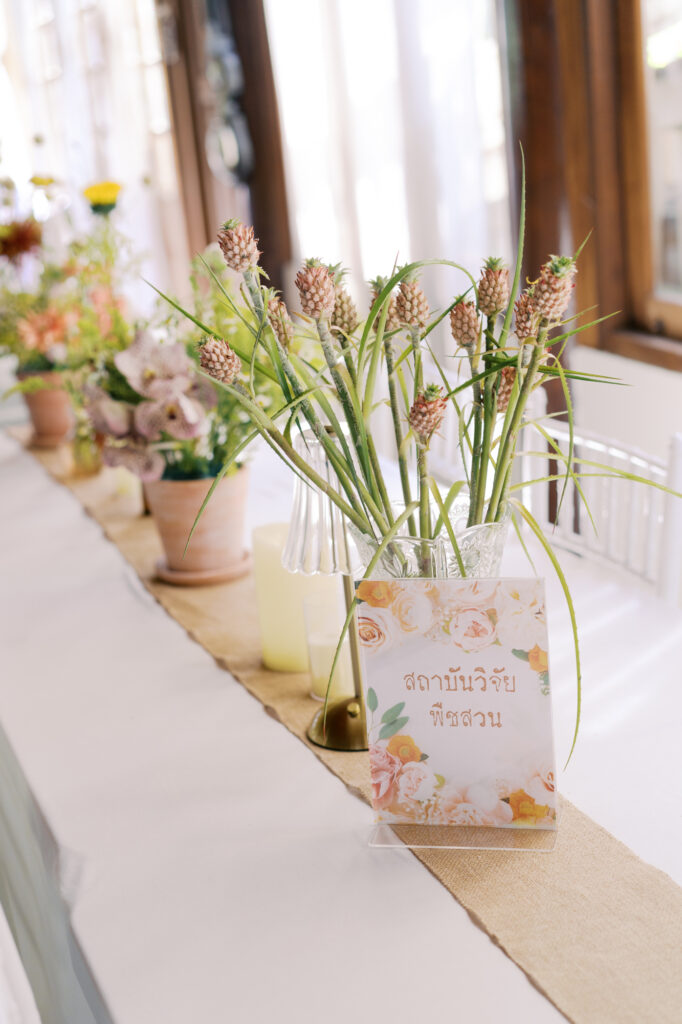 thai wedding photo at Maison de Mamie wedding venue, garden wedding, Thai wedding ceremony, Thailand wedding destination,
Thailand wedding venue, vintage wedding, thai-chinese wedding, wedding inter