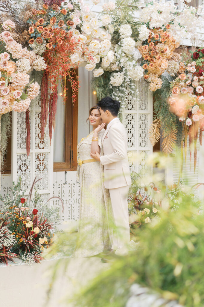 thai wedding photo at Maison de Mamie wedding venue, garden wedding, Thai wedding ceremony, Thailand wedding destination,
Thailand wedding venue, vintage wedding
