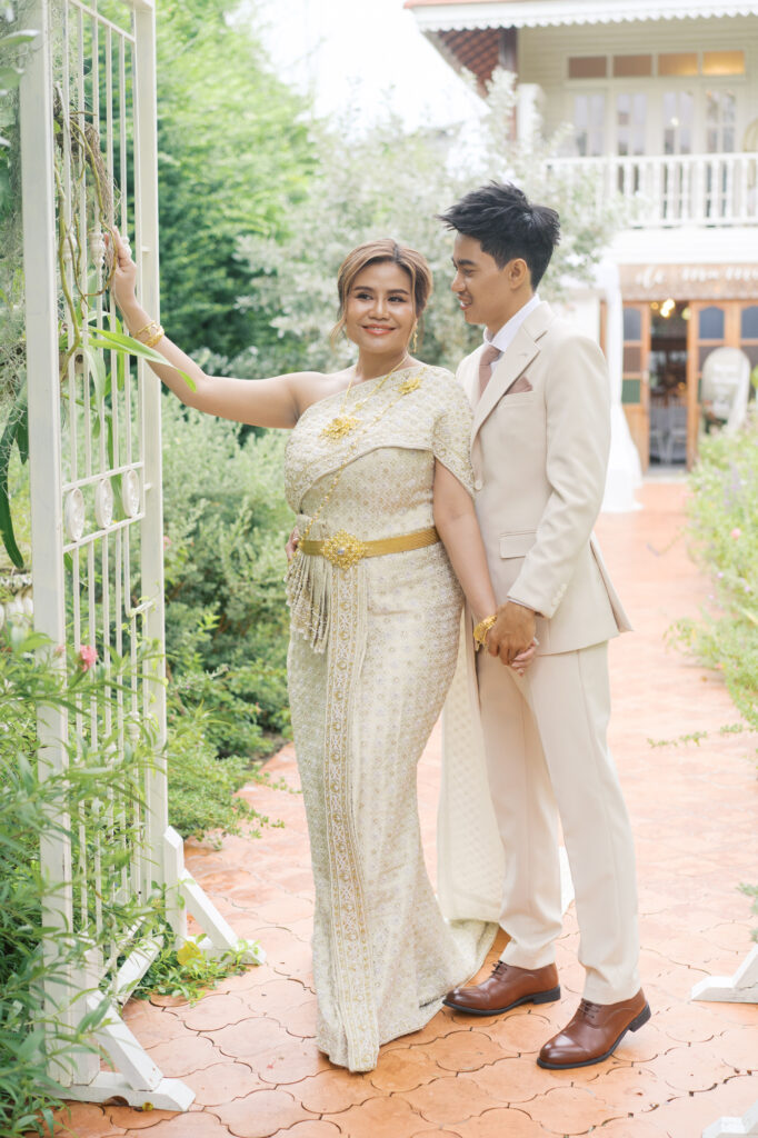 thai wedding photo at Maison de Mamie wedding venue, garden wedding, Thai wedding ceremony, Thailand wedding destination,
Thailand wedding venue, vintage wedding
