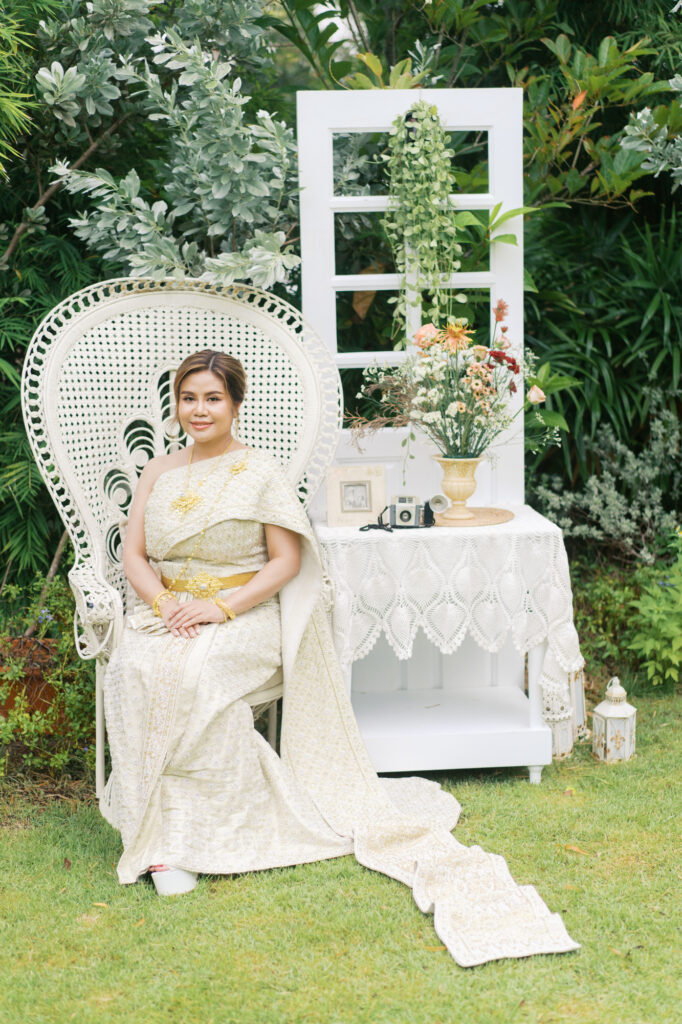 thai wedding photo at Maison de Mamie wedding venue, garden wedding, Thai wedding ceremony, Thailand wedding destination,
Thailand wedding venue, vintage wedding