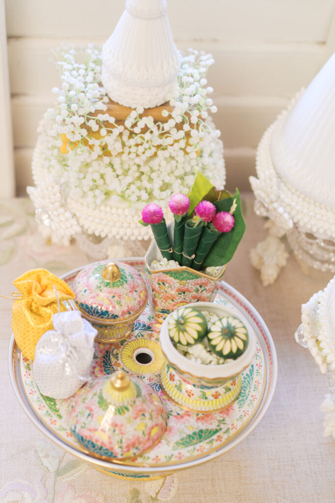 thai wedding photo at Maison de Mamie wedding venue, garden wedding, Thai wedding ceremony, Thailand wedding destination,
Thailand wedding venue, vintage wedding