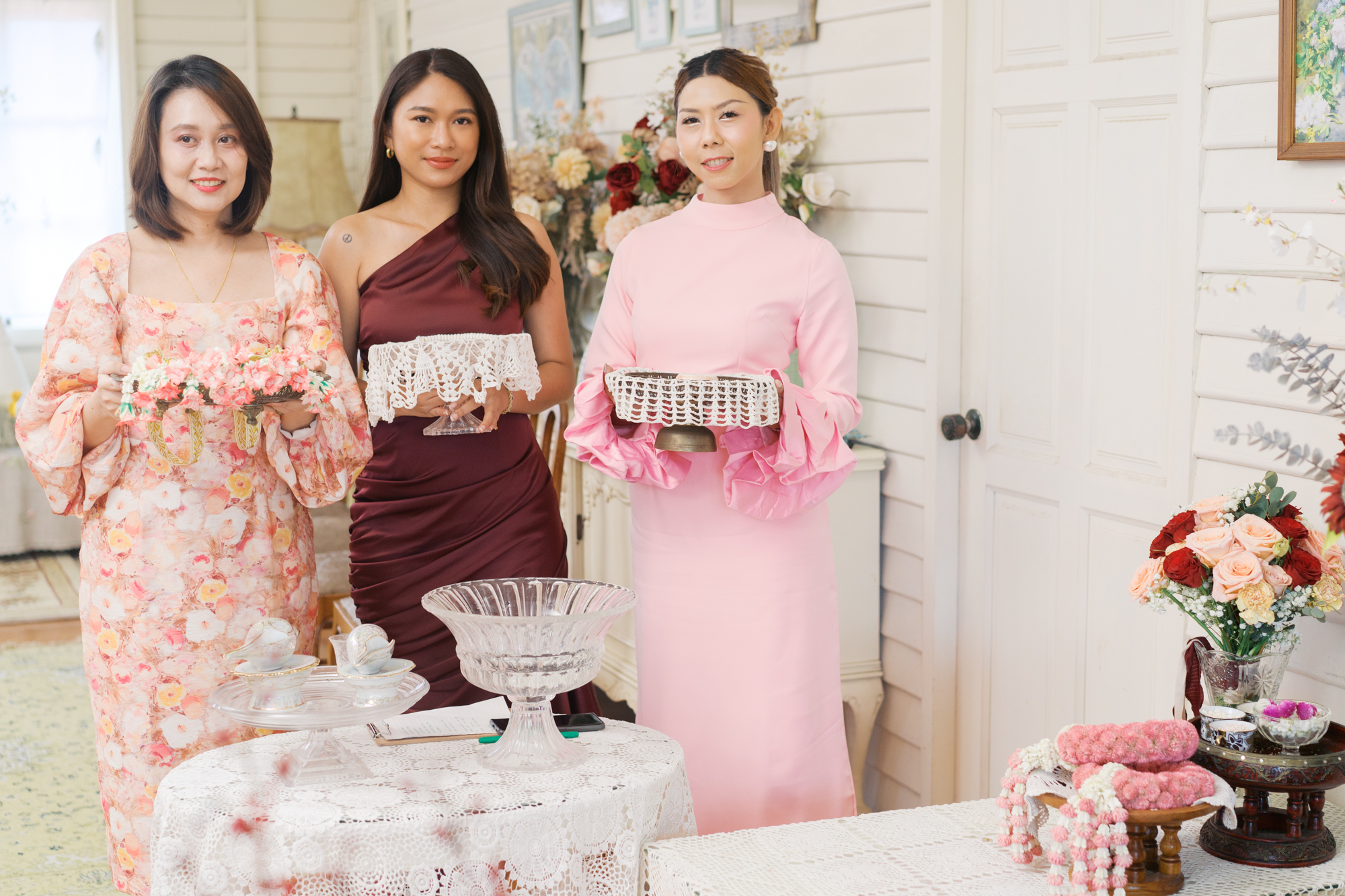 thai wedding photo at Maison de Mamie wedding venue, garden wedding, Thai wedding ceremony, Thailand wedding destination,
Thailand wedding venue, vintage wedding