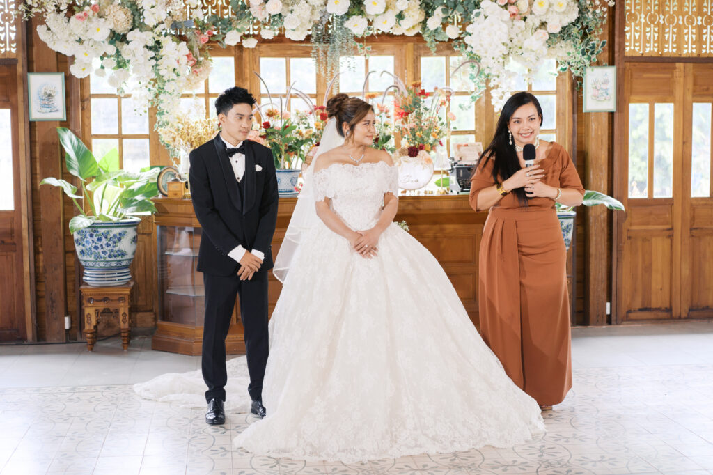thai wedding photo at Maison de Mamie wedding venue, garden wedding, Thai wedding ceremony, Thailand wedding destination,
Thailand wedding venue, vintage wedding