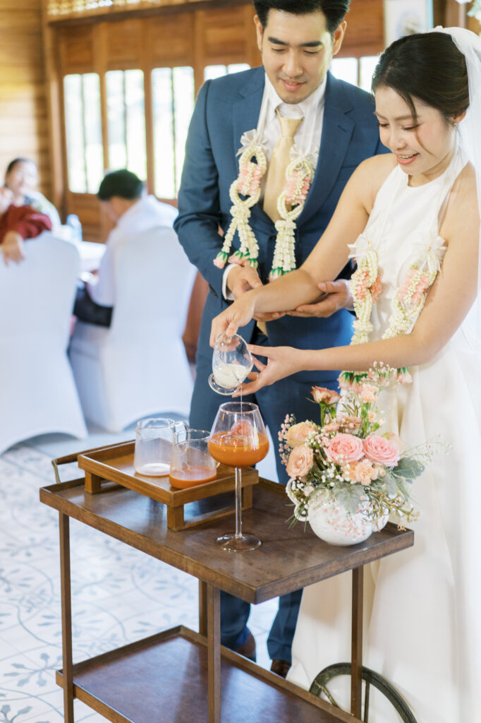 thai wedding photo at Maison de Mamie wedding venue, garden wedding, Thai wedding ceremony, Thailand wedding destination,
Thailand wedding venue, vintage wedding