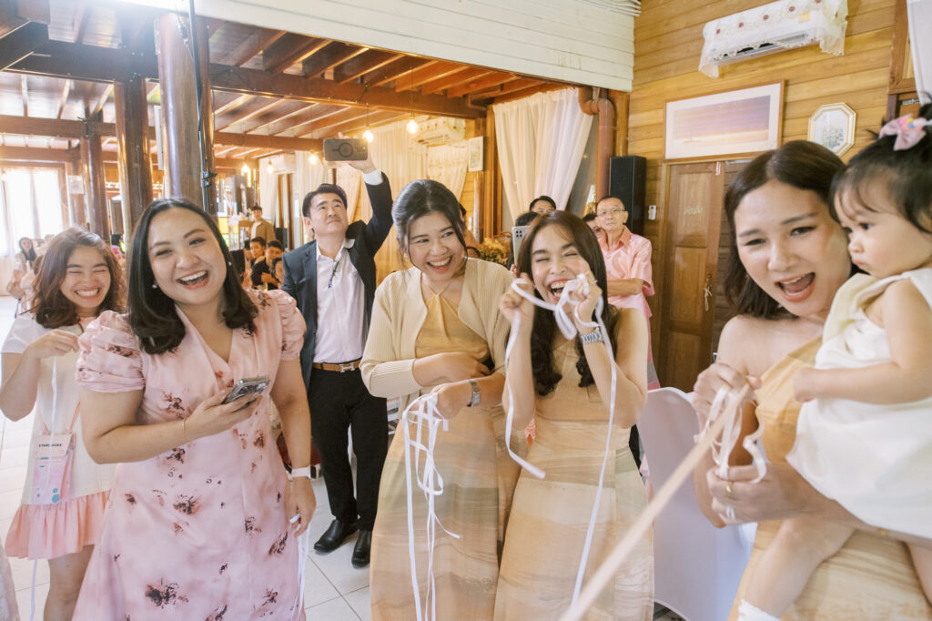 thai wedding photo at Maison de Mamie wedding venue, garden wedding, Thai wedding ceremony, Thailand wedding destination,
Thailand wedding venue, vintage wedding