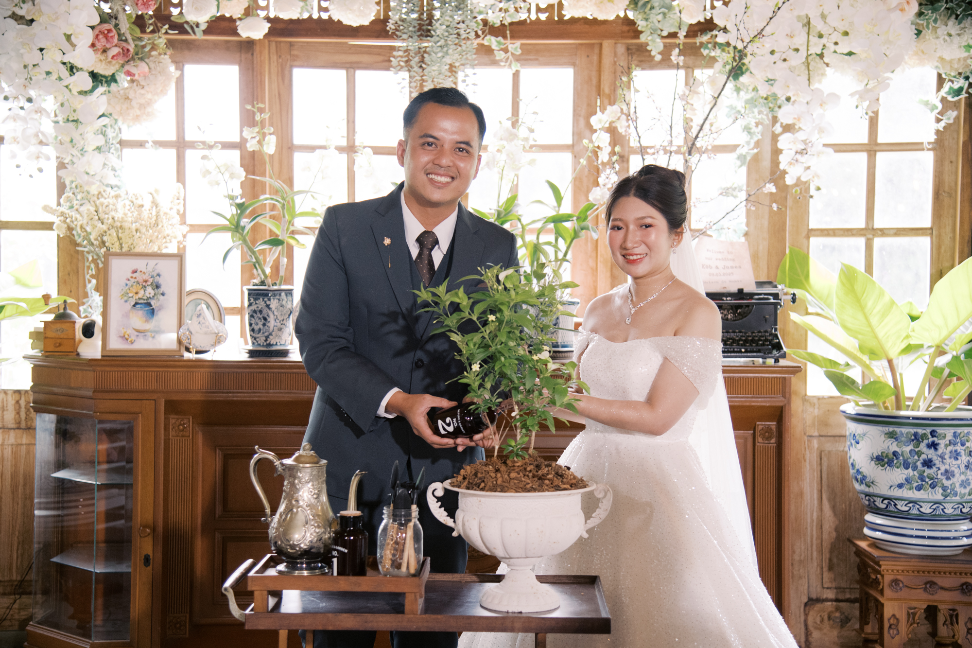 thai wedding photo at Maison de Mamie wedding venue, garden wedding, Thai wedding ceremony, Thailand wedding destination,
Thailand wedding venue, vintage wedding, thai-chinese wedding, wedding inter