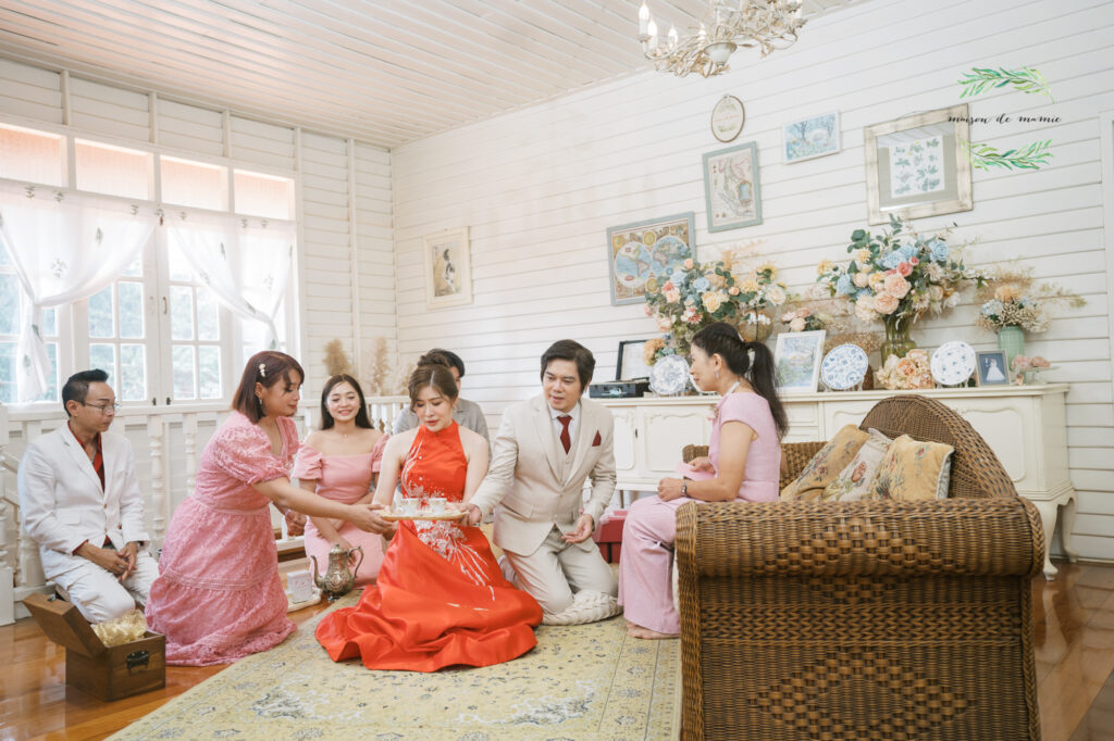 thai wedding photo at Maison de Mamie wedding venue, garden wedding, Thai wedding ceremony, Thailand wedding destination,
Thailand wedding venue, vintage wedding