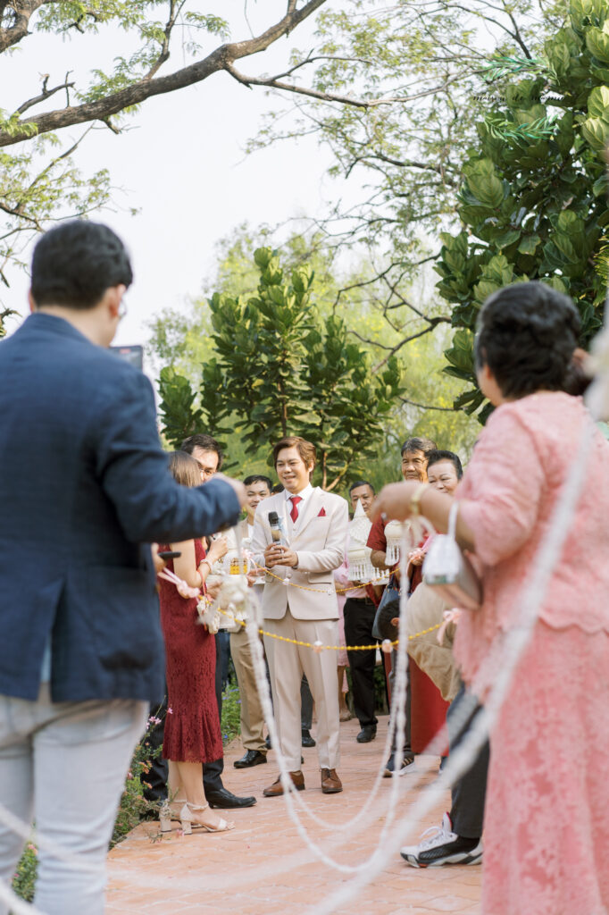 thai wedding photo at Maison de Mamie wedding venue, garden wedding, Thai wedding ceremony, Thailand wedding destination,
Thailand wedding venue, vintage wedding
