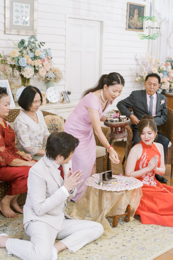 thai wedding photo at Maison de Mamie wedding venue, garden wedding, Thai wedding ceremony, Thailand wedding destination,
Thailand wedding venue, vintage wedding