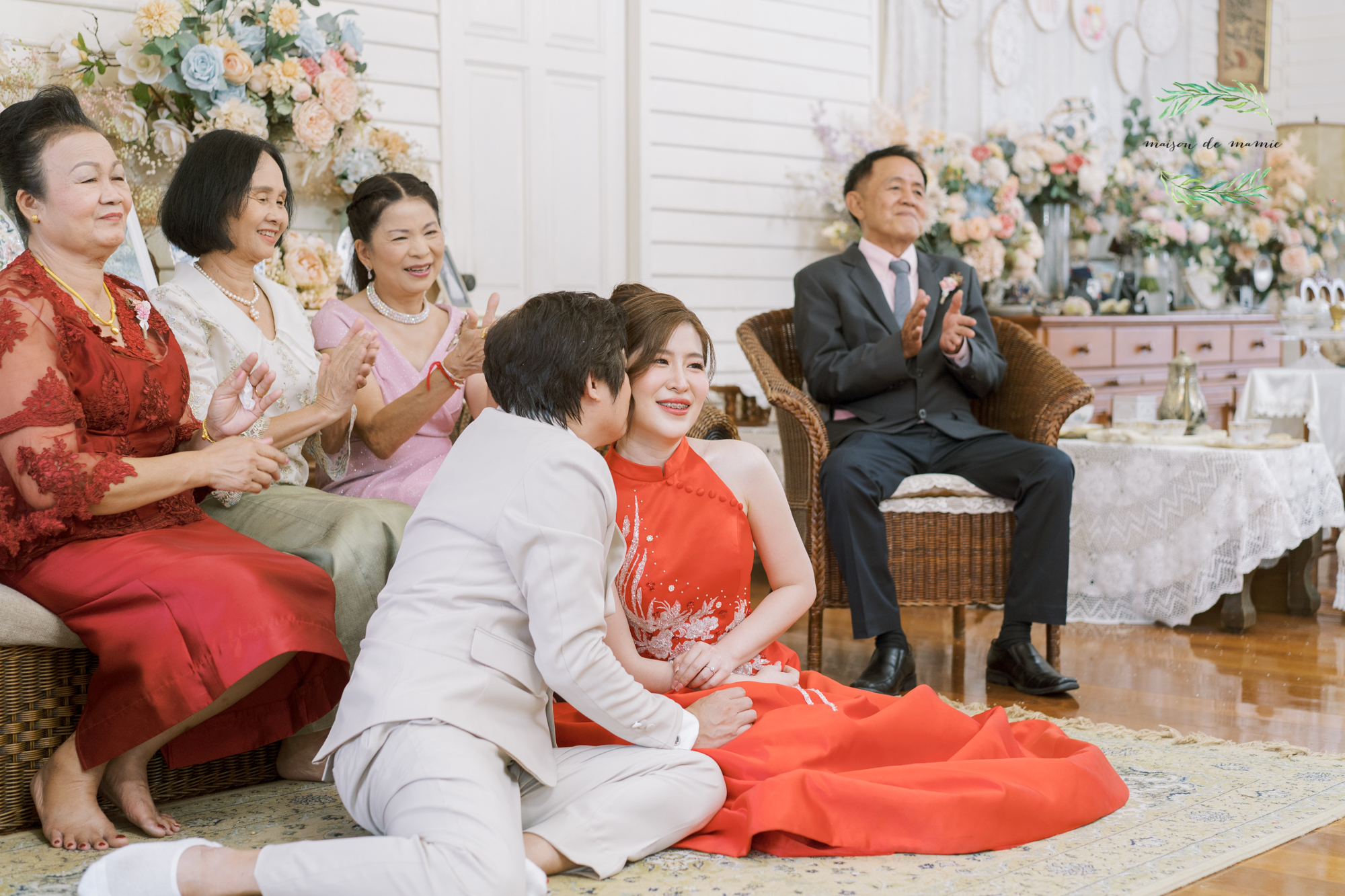 thai wedding photo at Maison de Mamie wedding venue, garden wedding, Thai wedding ceremony, Thailand wedding destination,
Thailand wedding venue, vintage wedding