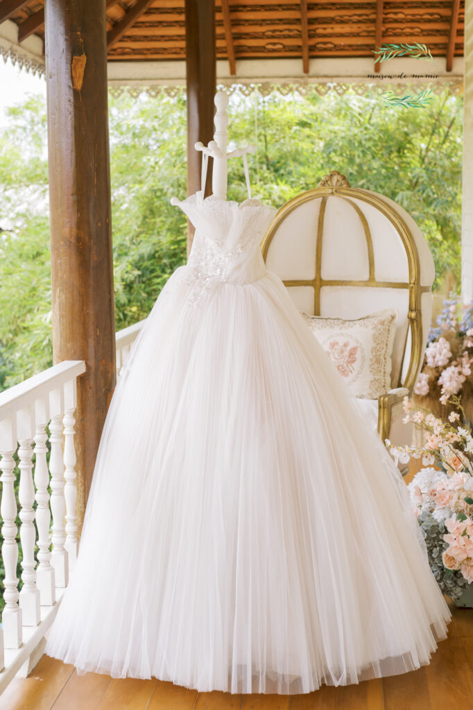 thai wedding photo at Maison de Mamie wedding venue, garden wedding, Thai wedding ceremony, Thailand wedding destination,
Thailand wedding venue, vintage wedding