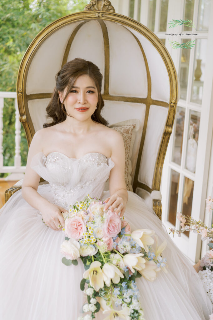 thai wedding photo at Maison de Mamie wedding venue, garden wedding, Thai wedding ceremony, Thailand wedding destination,
Thailand wedding venue, vintage wedding