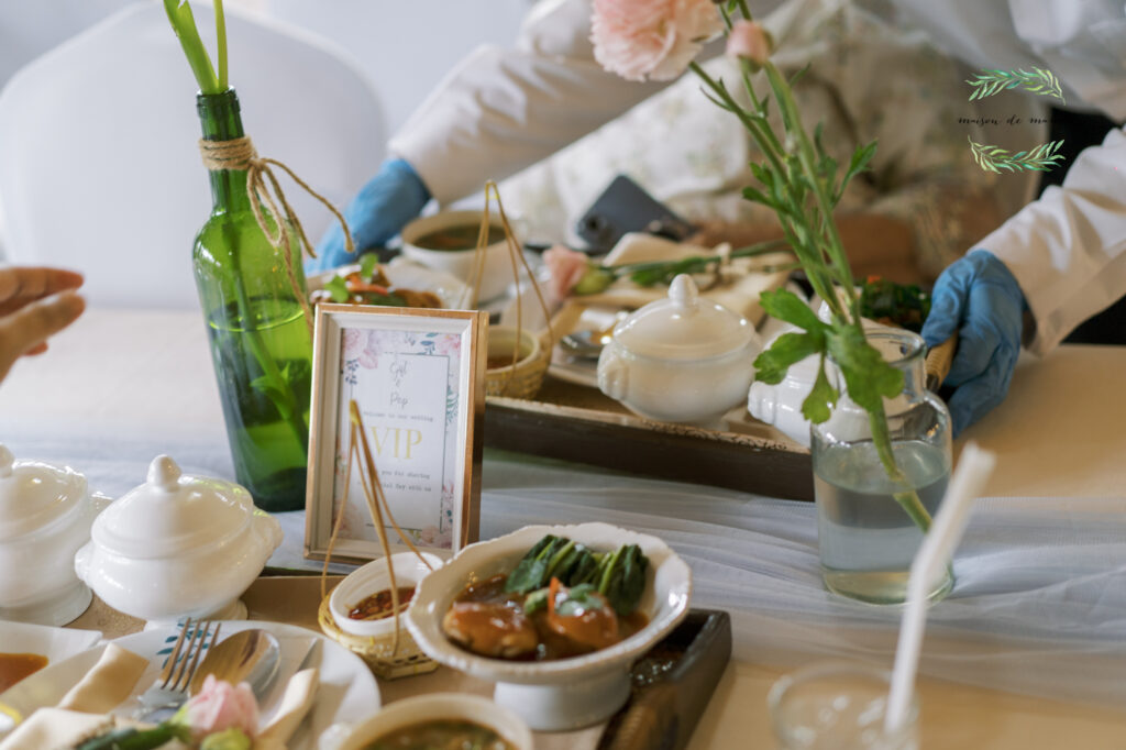 thai wedding photo at Maison de Mamie wedding venue, garden wedding, Thai wedding ceremony, Thailand wedding destination,
Thailand wedding venue, vintage wedding
