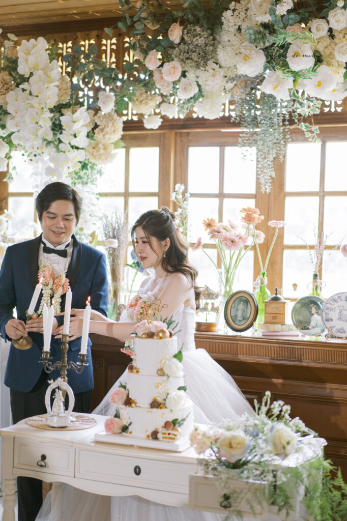 thai wedding photo at Maison de Mamie wedding venue, garden wedding, Thai wedding ceremony, Thailand wedding destination,
Thailand wedding venue, vintage wedding